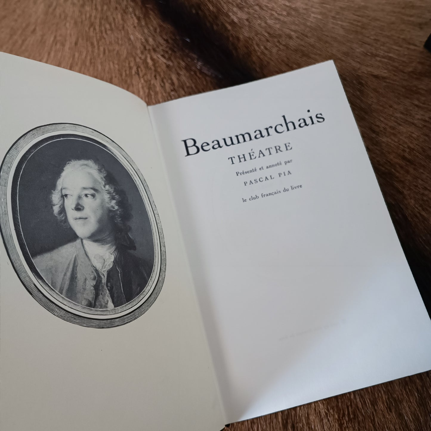 Livre mystérieux