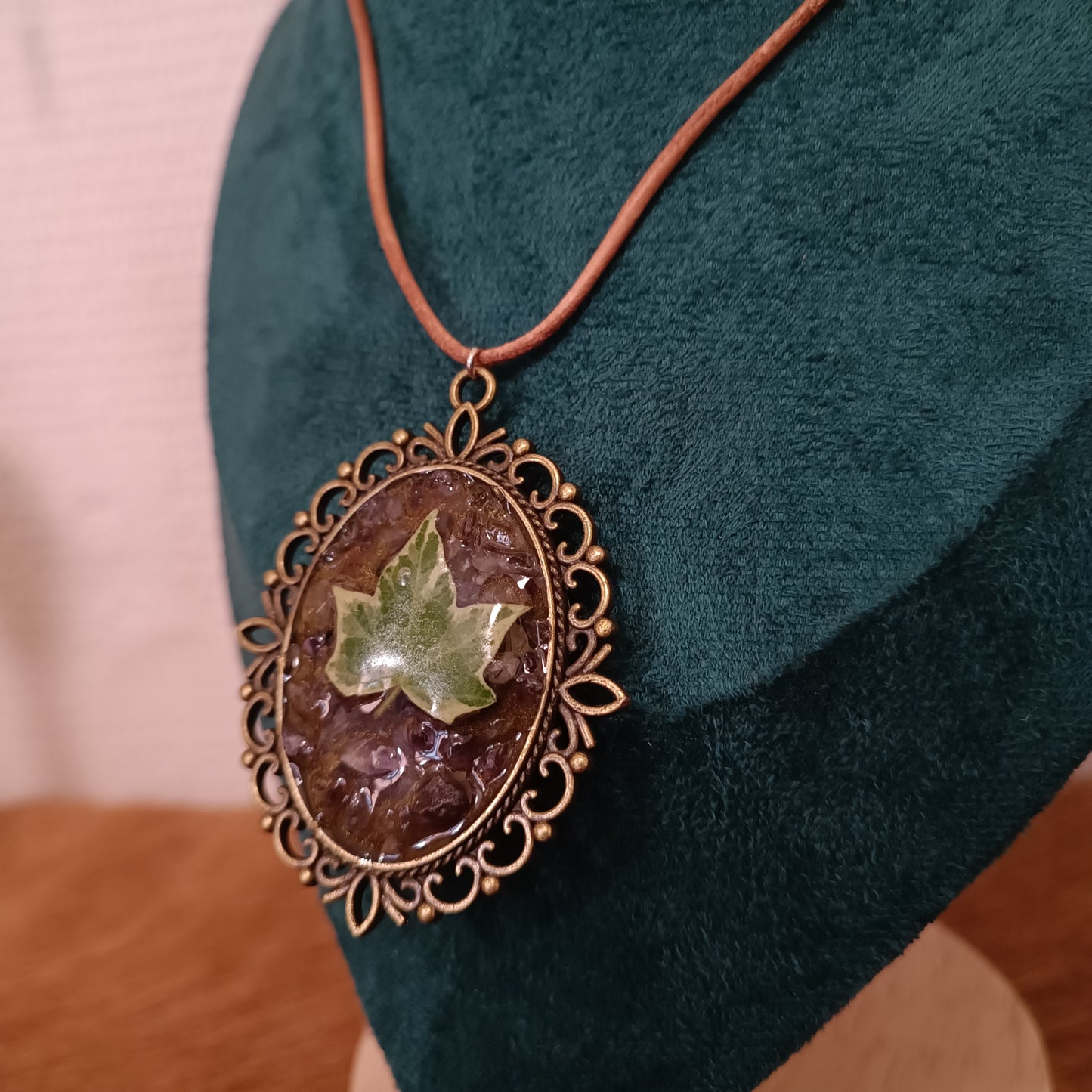 Collier double feuilles