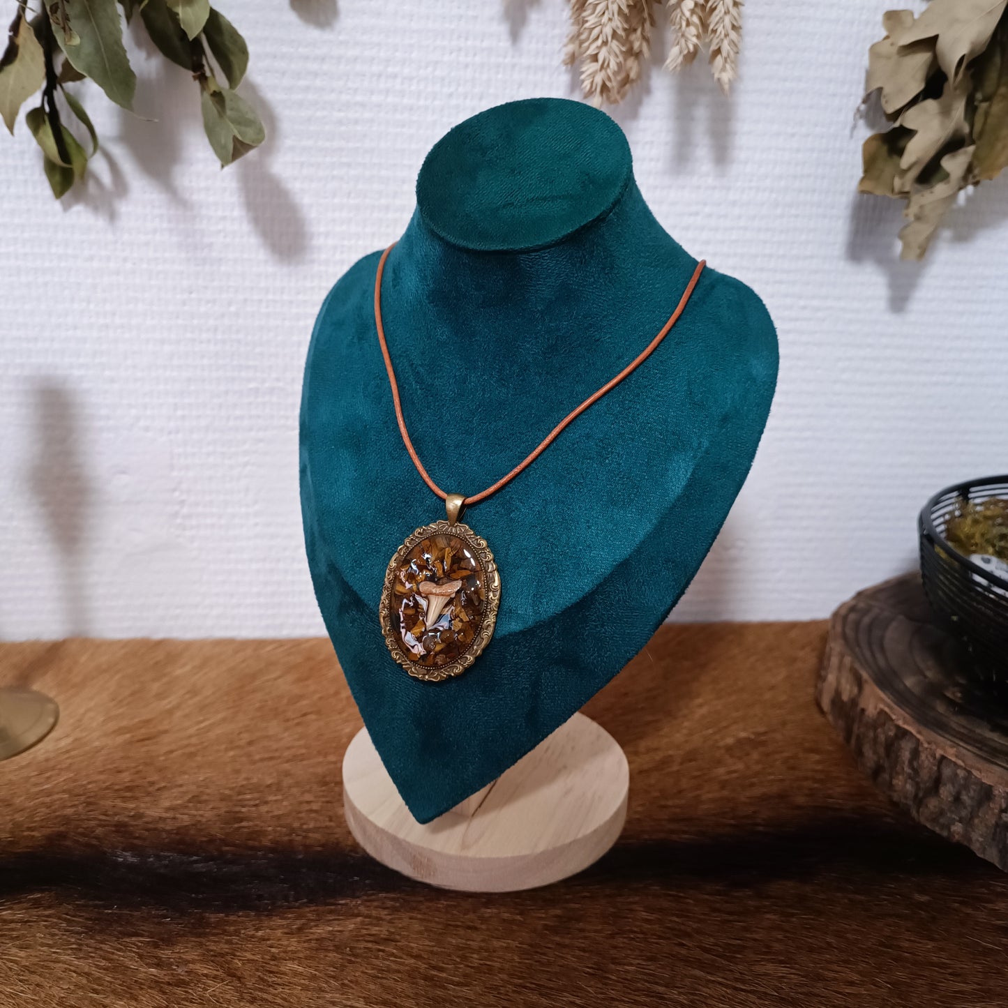 Collier requin