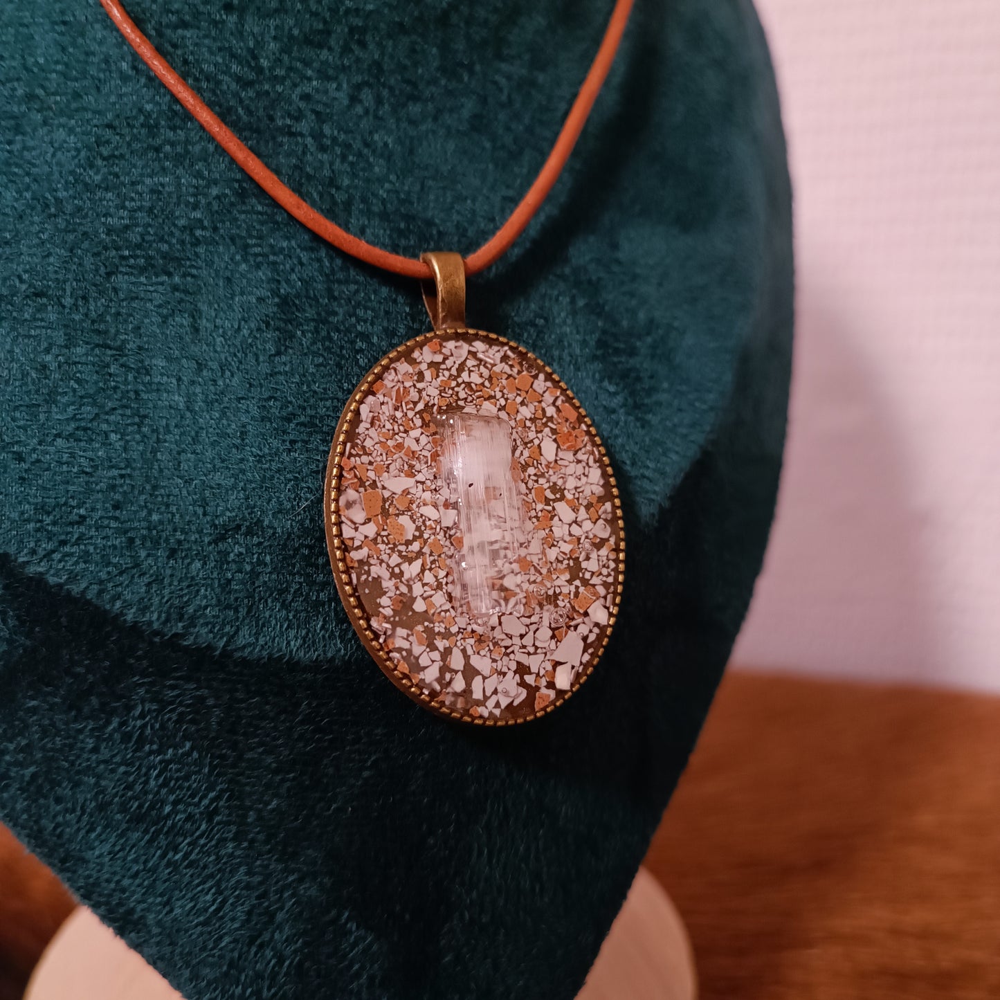 Collier cascarilla