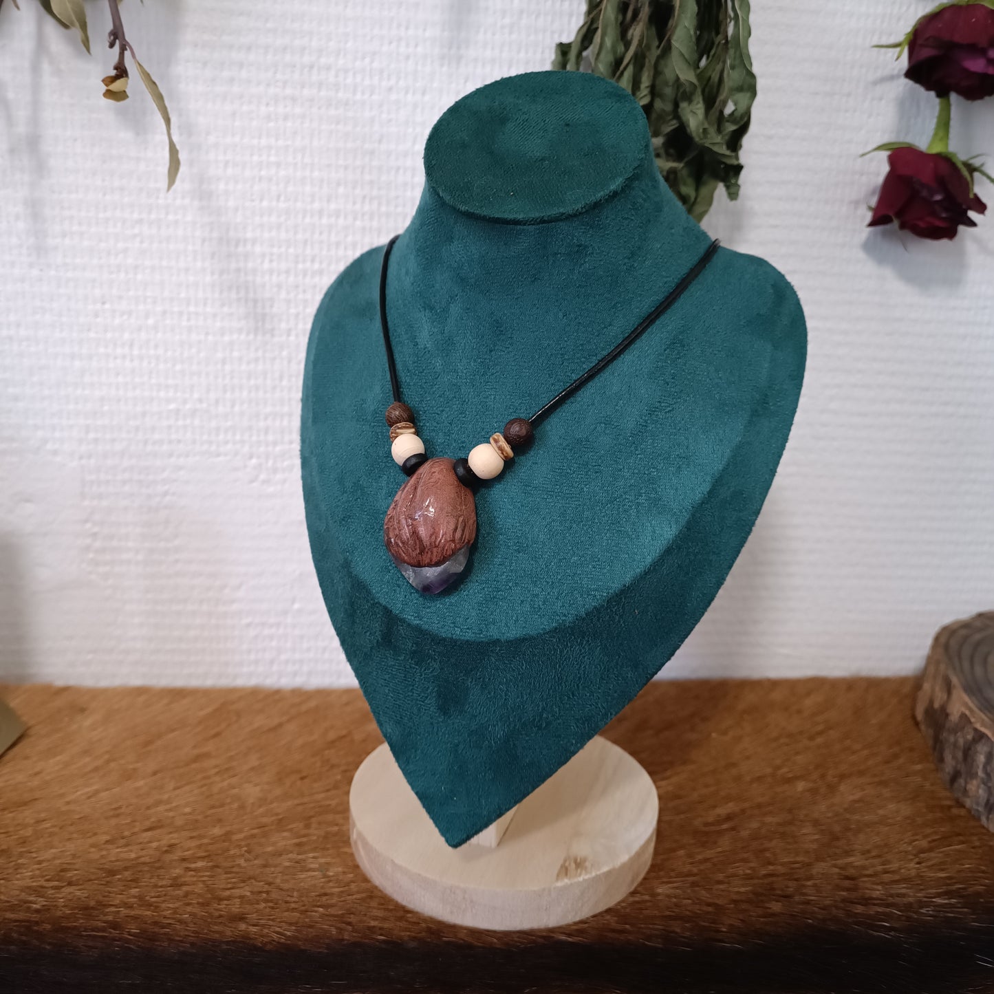Collier graine des trois mondes