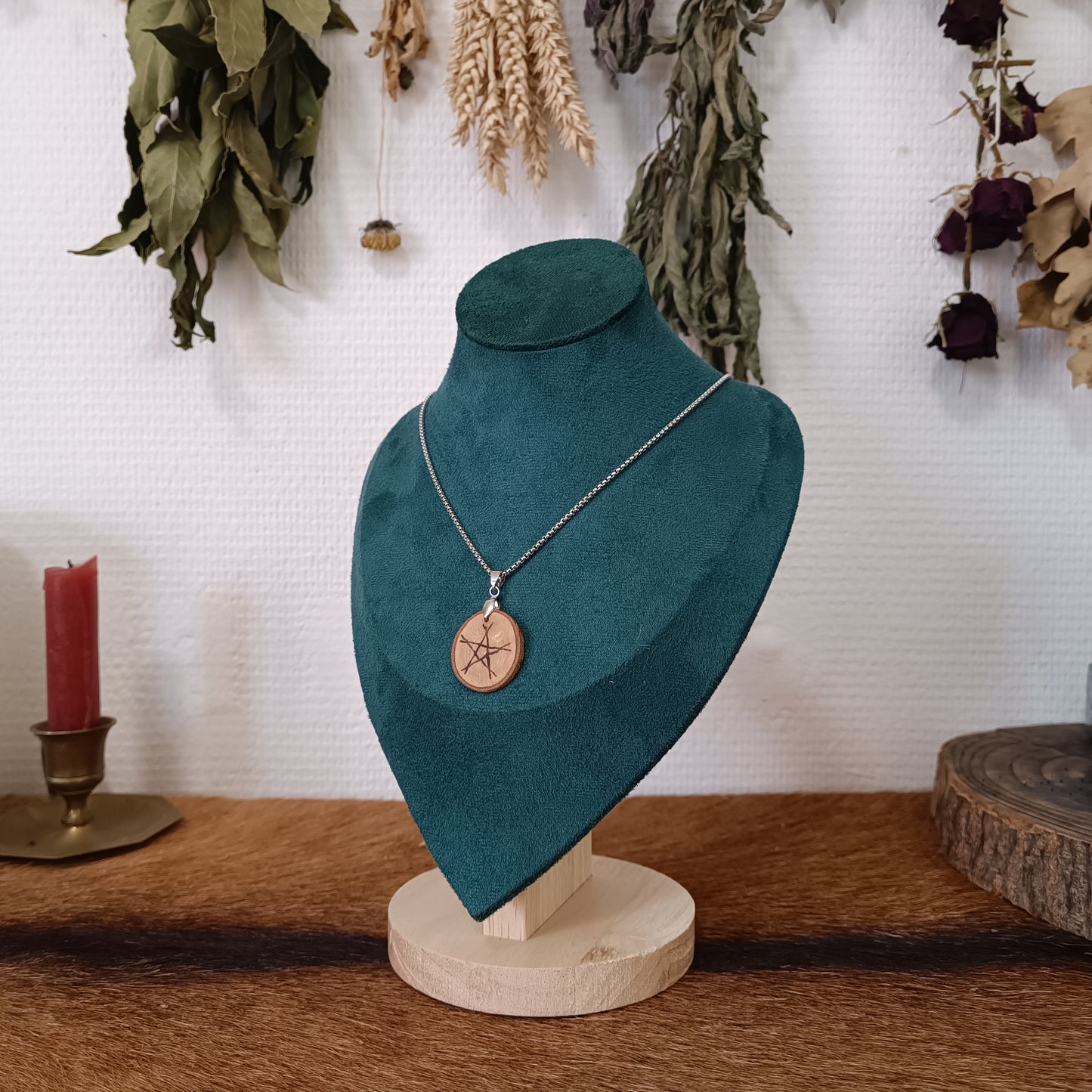 Collier pentagramme