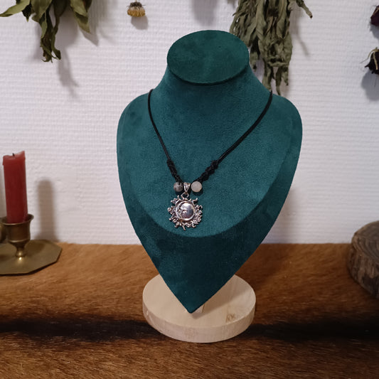 Collier soleil lunaire