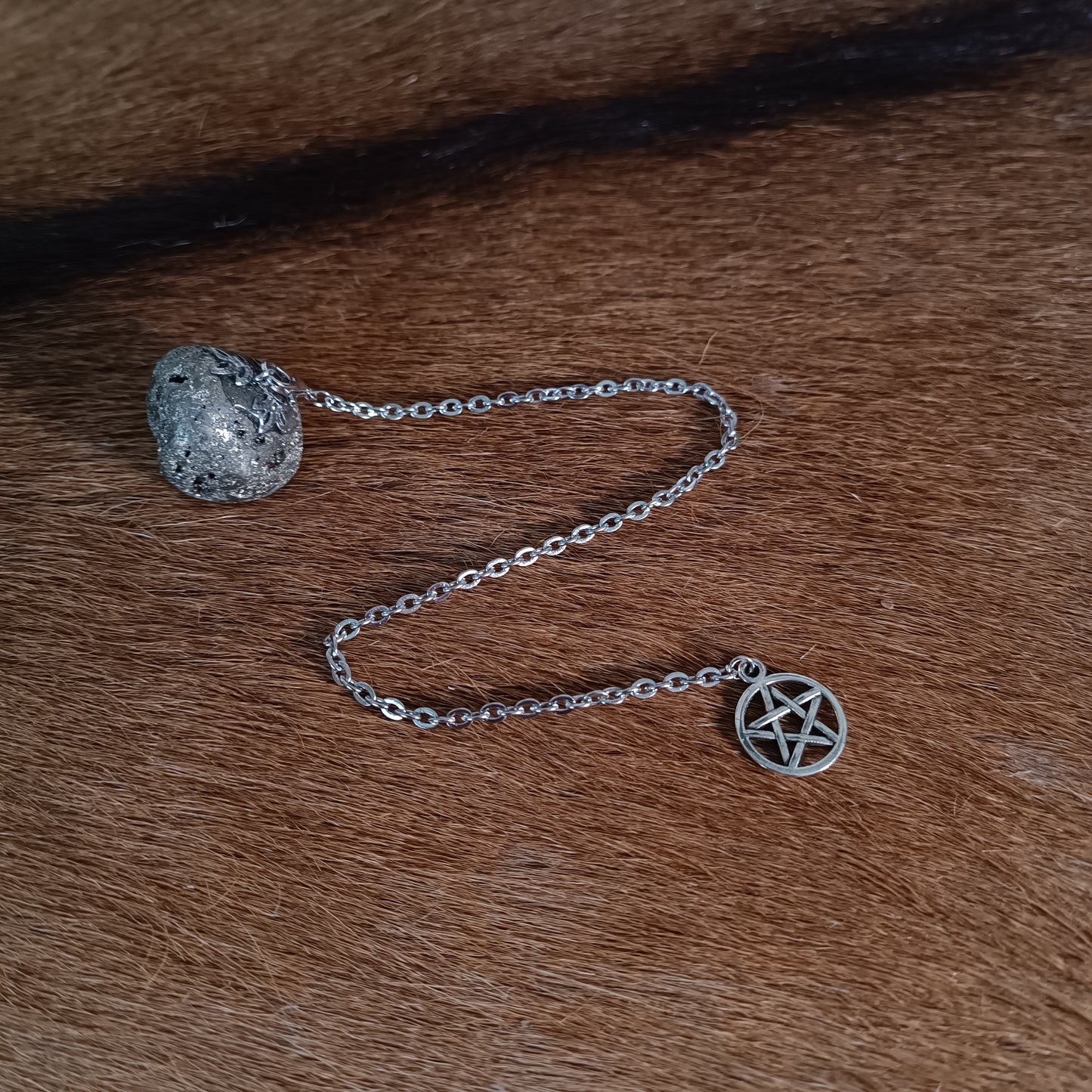 Pendule pyrite