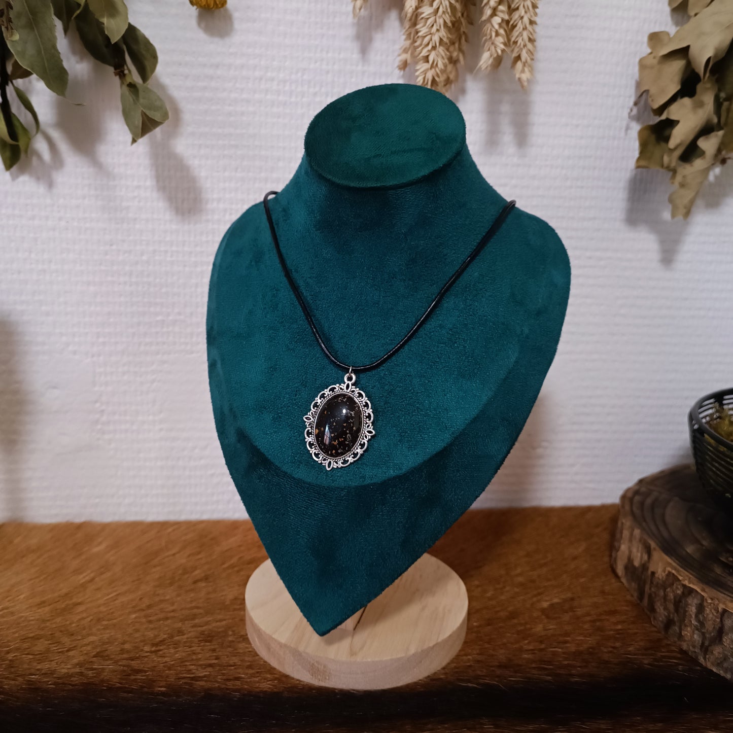 Collier sel noir