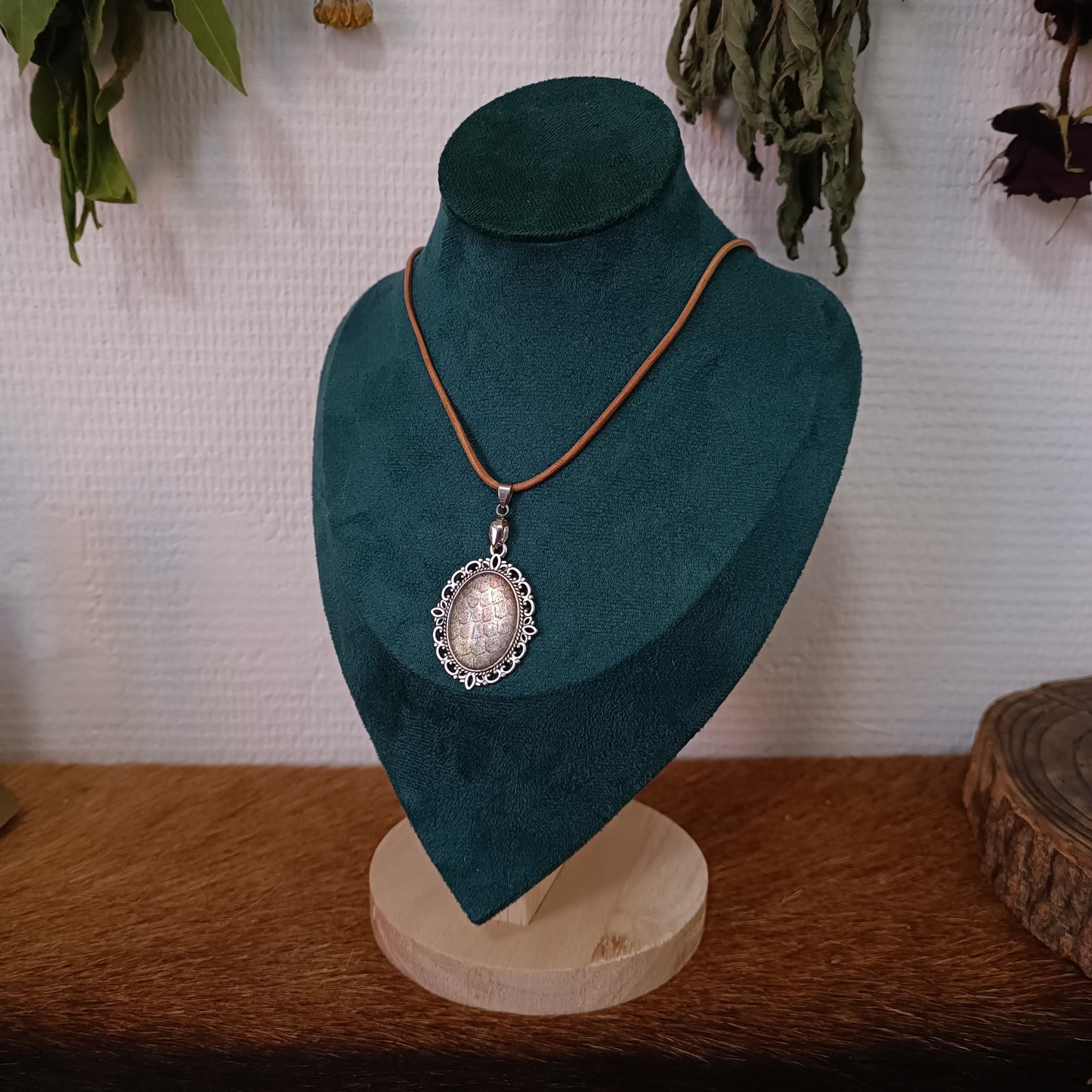 Collier mue de serpent