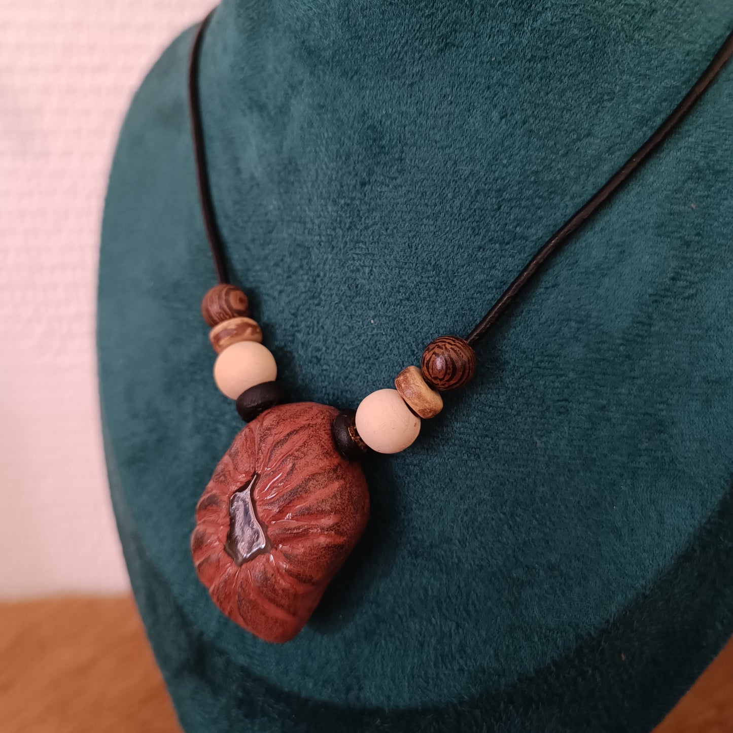Collier coeur de la forêt