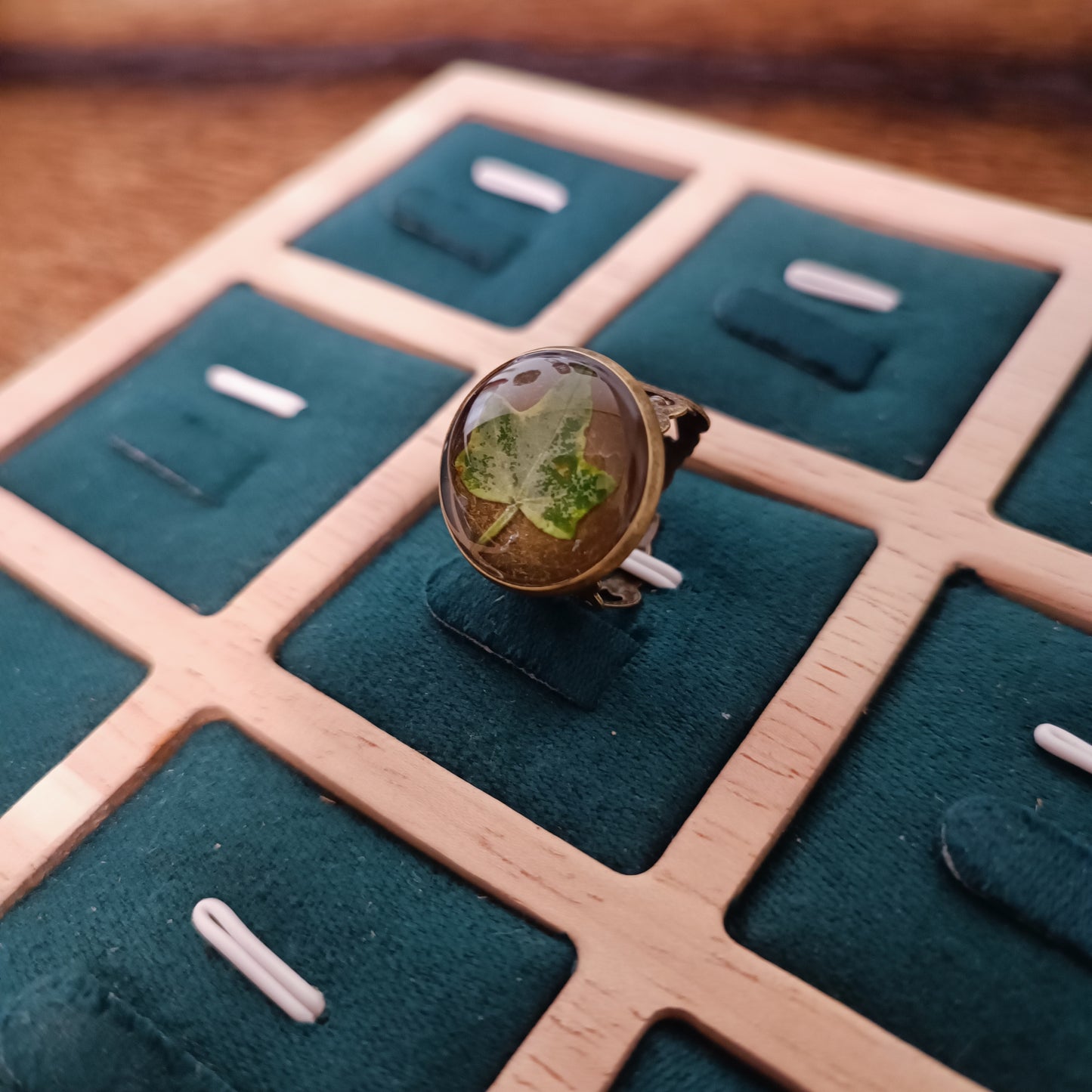 Bague feuillus