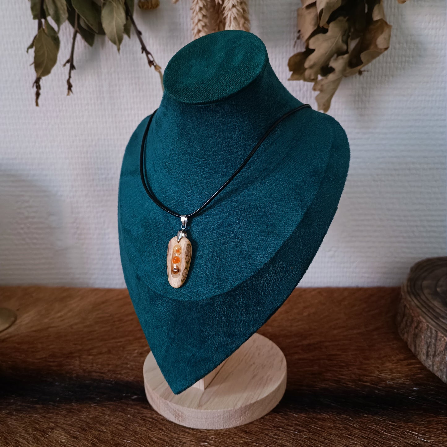 Collier triple ambre