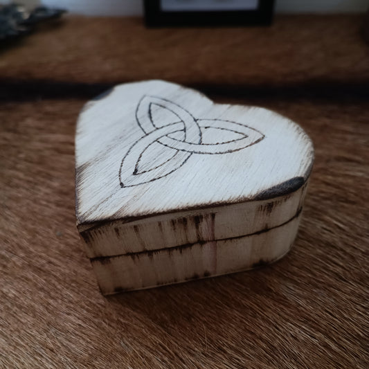 Coffret triquetra