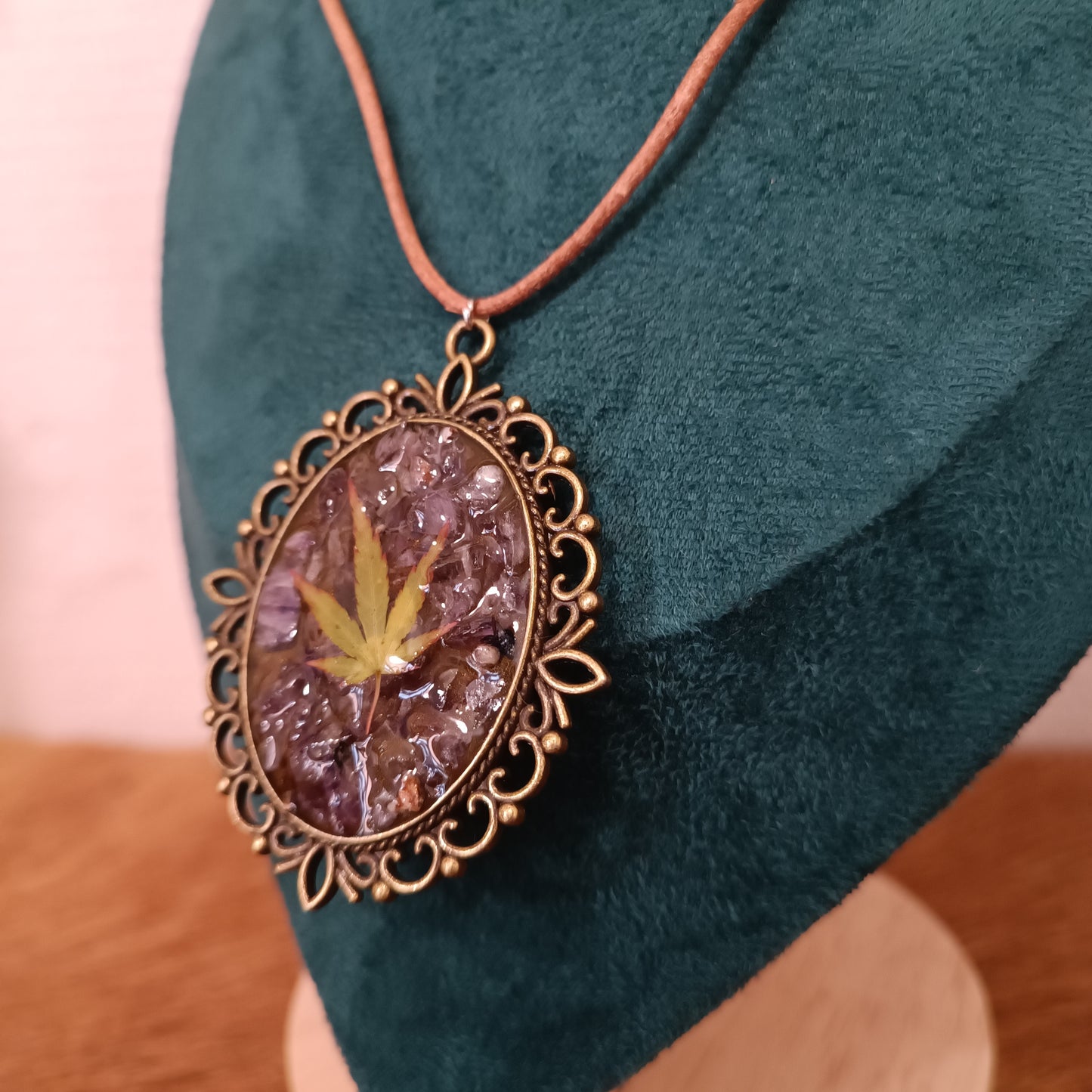 Collier double feuilles